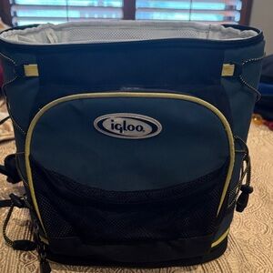 Igloo Black and Blue Men's Backpack